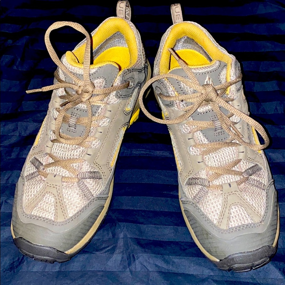 Vibram Hiking Shoes